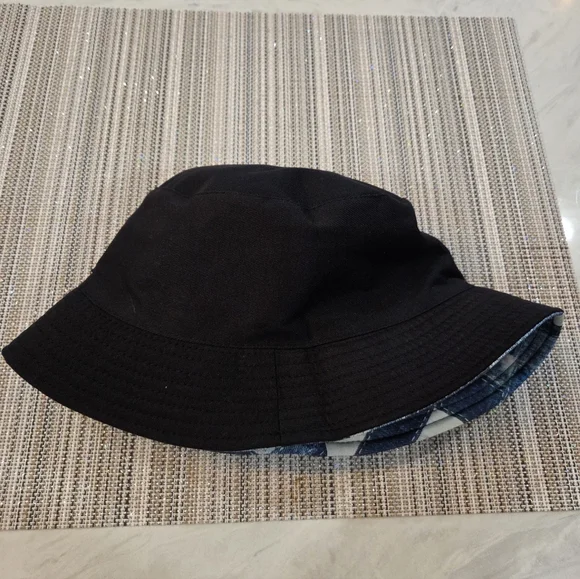 REVERSIBLE Patchwork Bucket Hat New - Picture 4 of 4